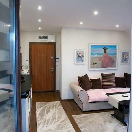 Apartment Sea Garden Lux Burgas