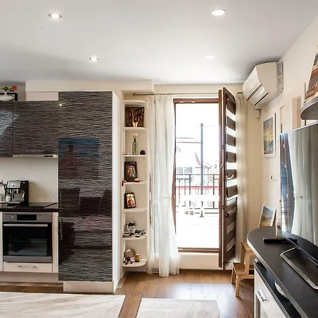 Apartment Sea Garden Lux